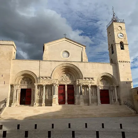 Solimany * Saint-Gilles (Gard)